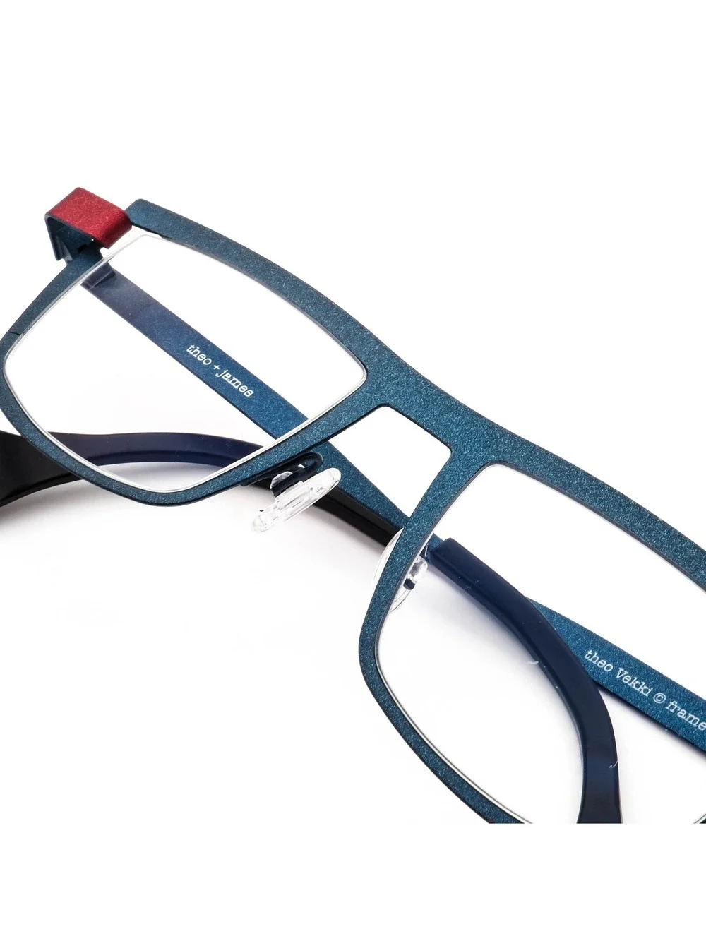 Theo Vekki 465 theo + james Eyewear